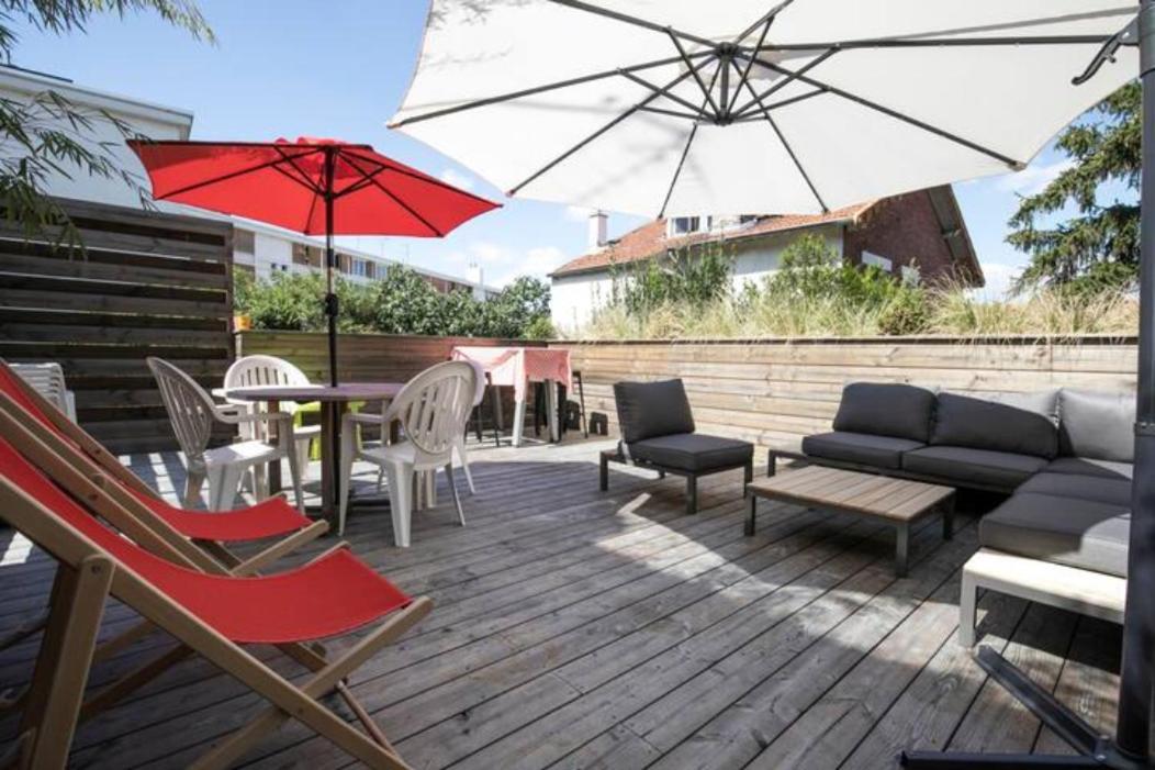 Eastern Paris Terrace - Terrasse - 15Min De Paris Apartment Романвил Екстериор снимка