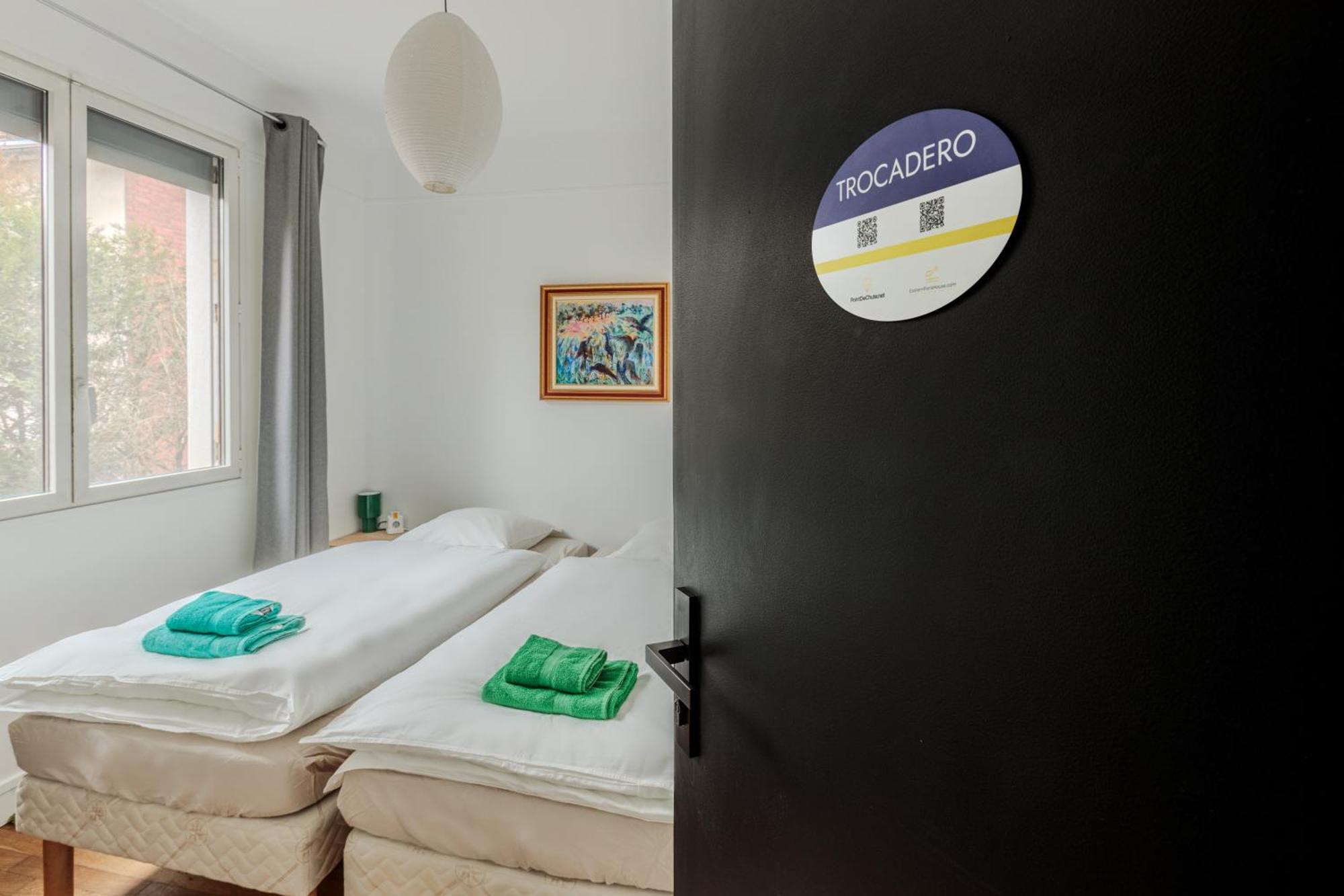 Eastern Paris Terrace - Terrasse - 15Min De Paris Apartment Романвил Екстериор снимка